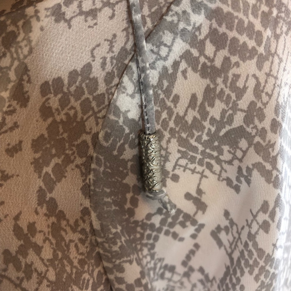 Solddd Outtt - Picture 4 of 5